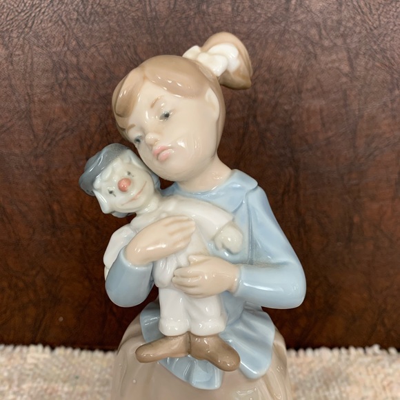 Llardo figurine - Picture 2 of 6